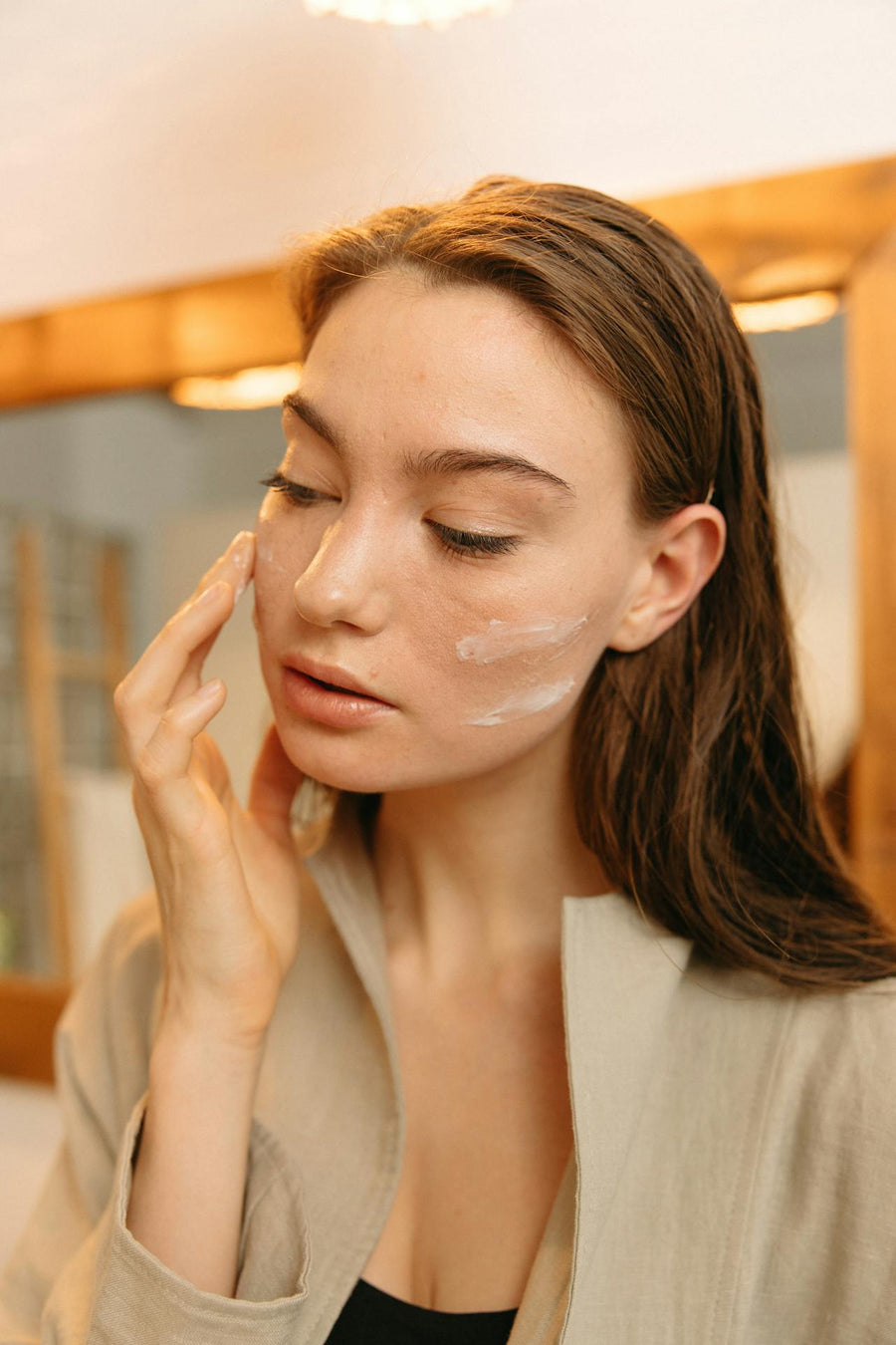 Comment révéler l’éclat naturel de votre peau, du matin au soir - Lovely Stella